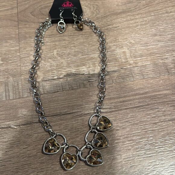 Paparazzi Silver and Gold Heart Jewelry Set - Picture 1 of 4